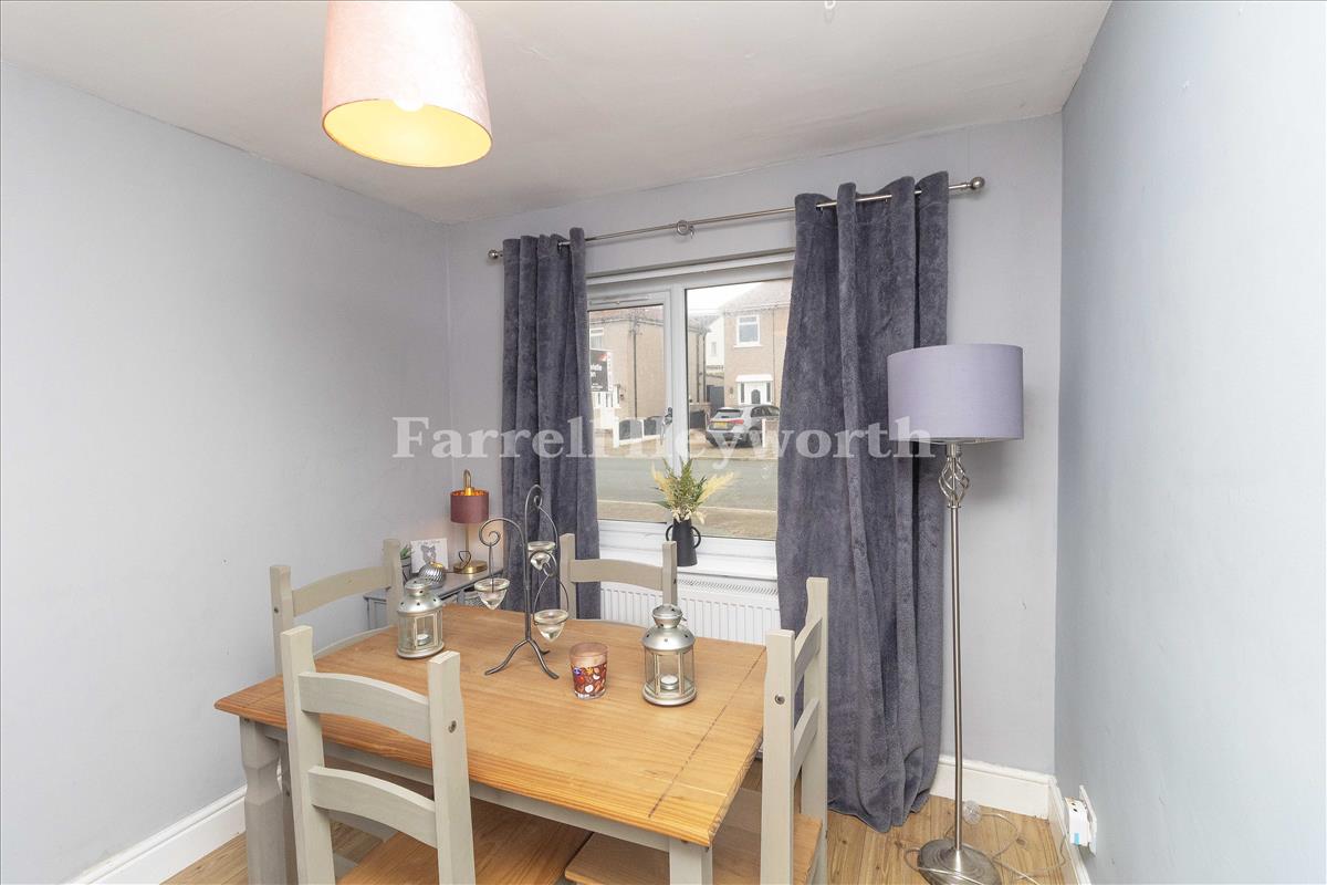 Dining room or bedroom 3