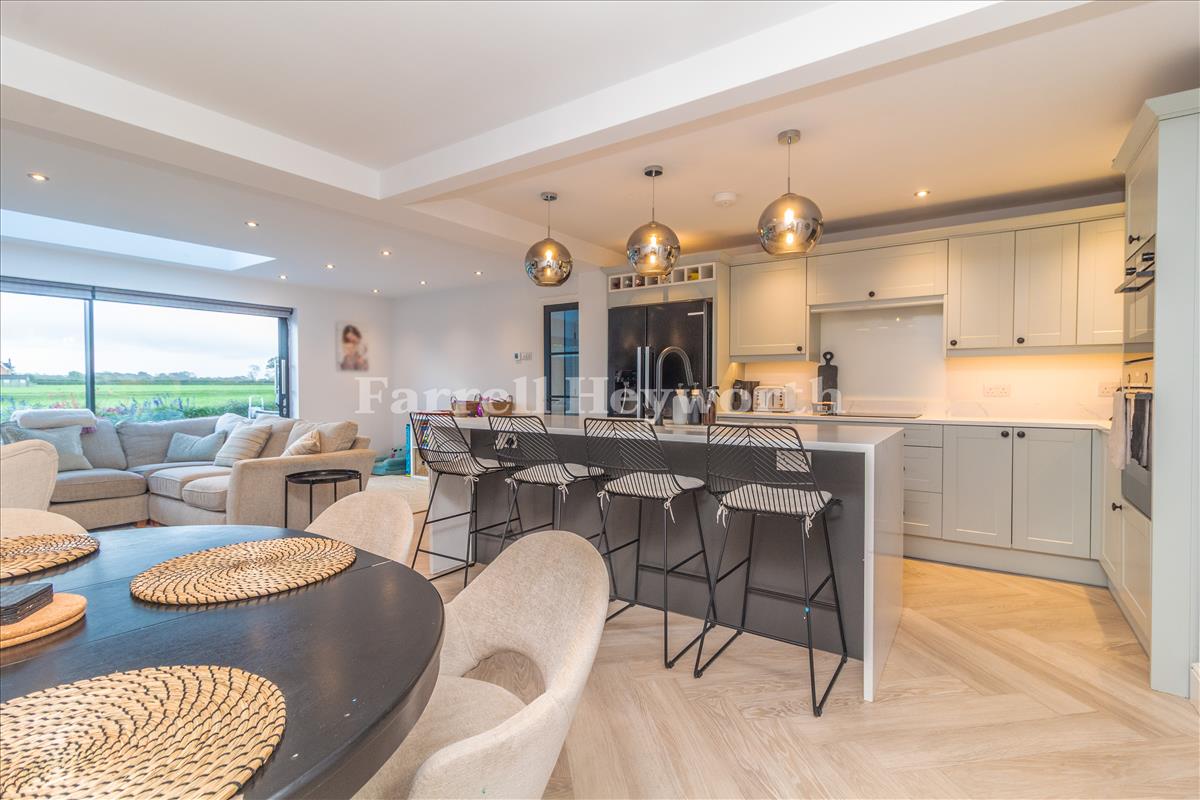 Open Plan Living Area image 3