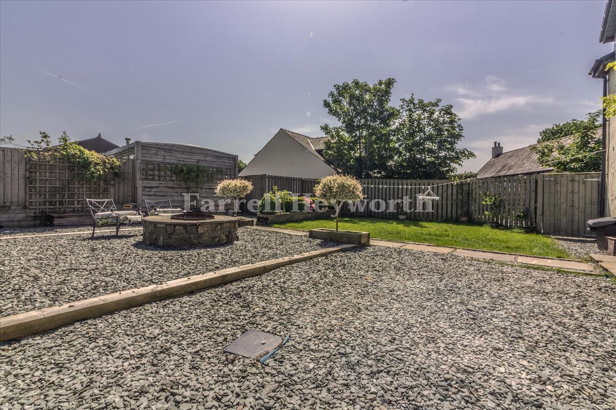 Garden New b