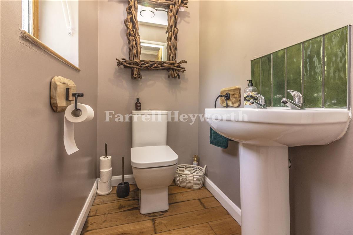 WC New