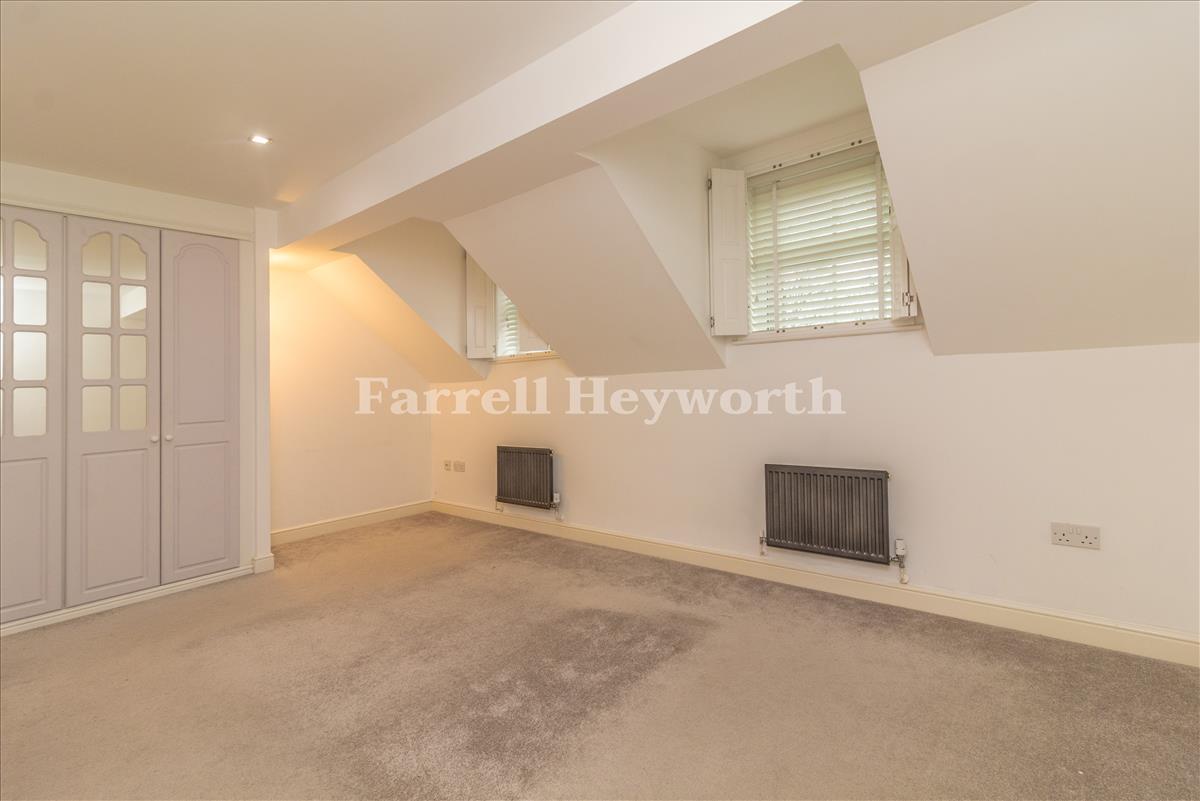 Master Bedroom image 2