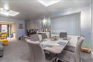 Open Plan Area image 3 New