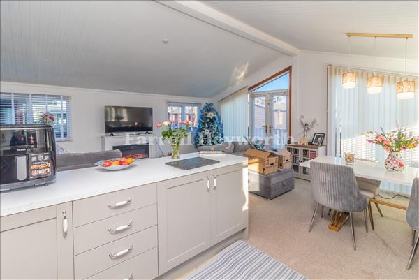 Open Plan Area image 2