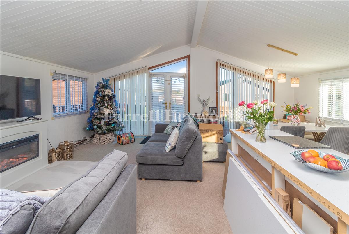 Open Plan Area image 4