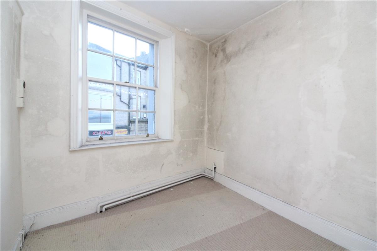 Queens Hotel Interior Smaller Room