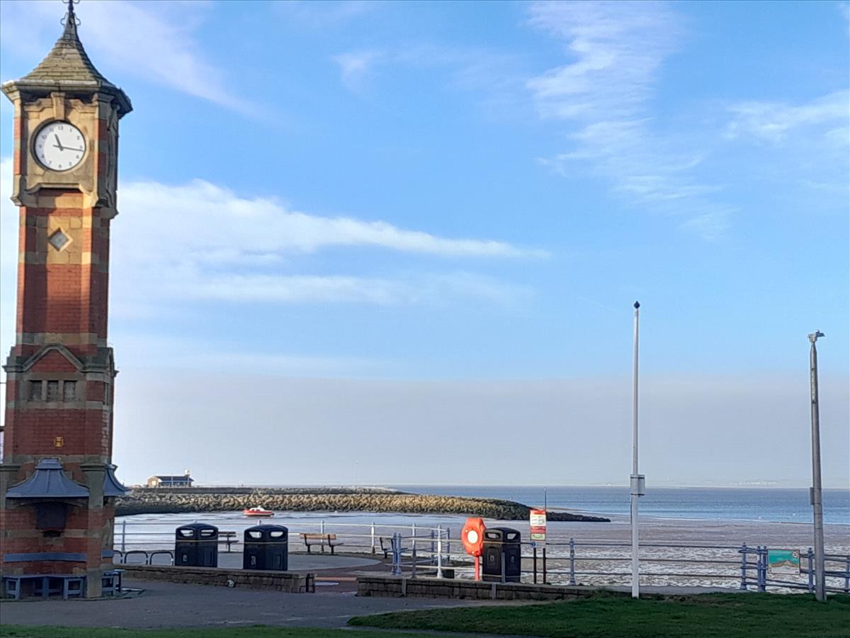 Queens Hotel Promenade Outlook