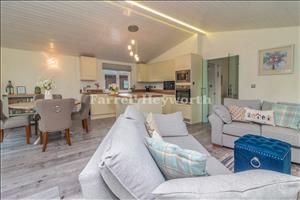 Open Plan Area image 3