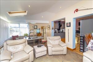 Open Plan Living View 3
