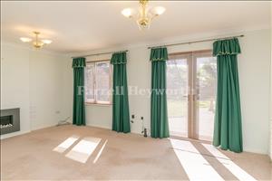 Reshoot reception view 3