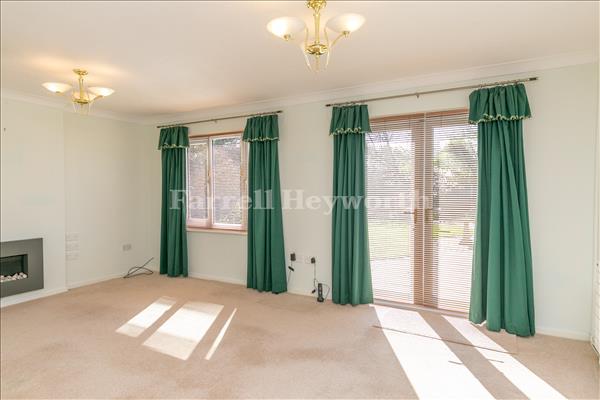 Reshoot reception view 3