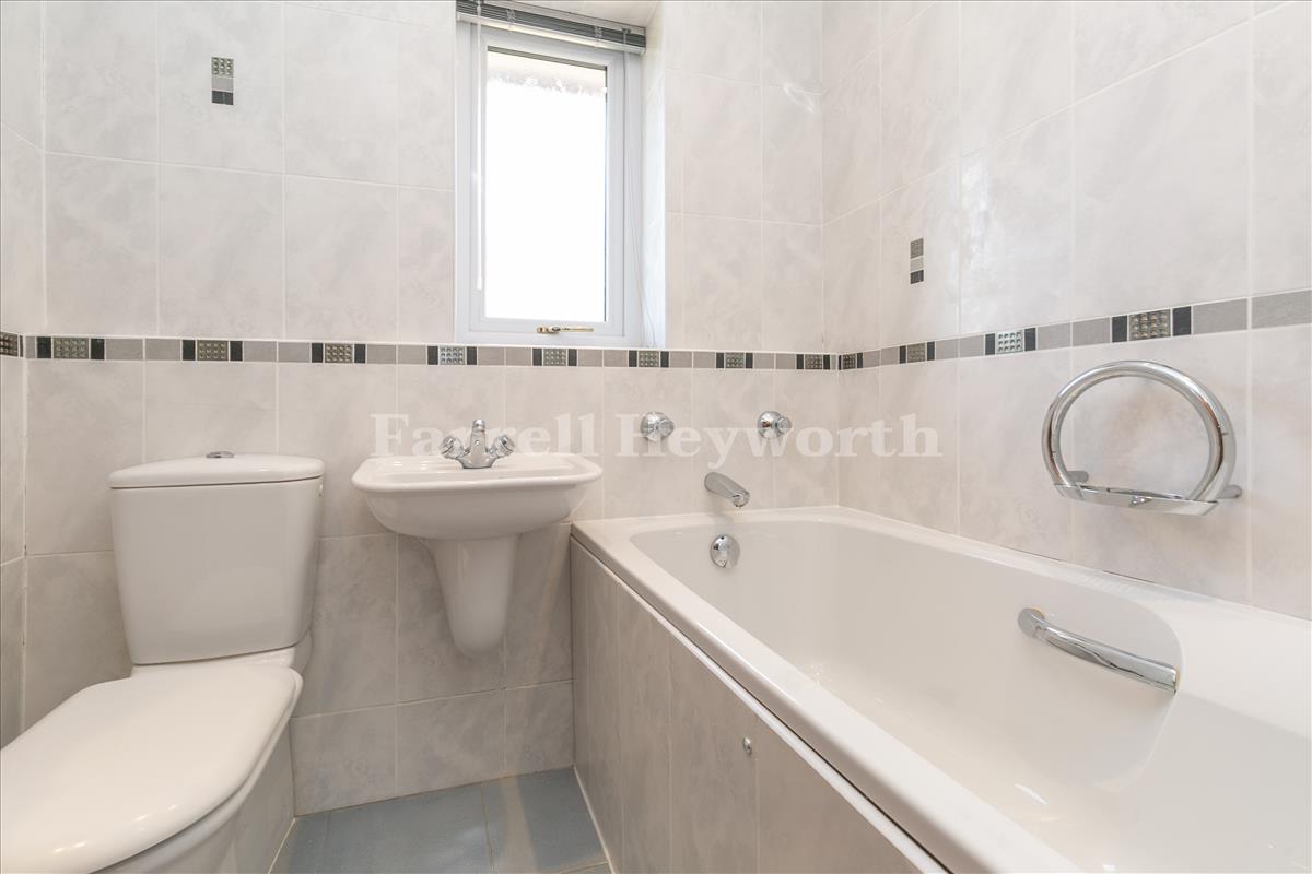 Reshoot reshoot bathroom