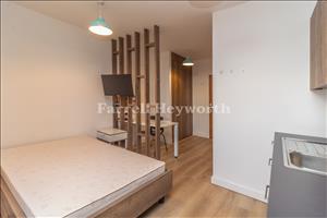 Open Plan Living image 4