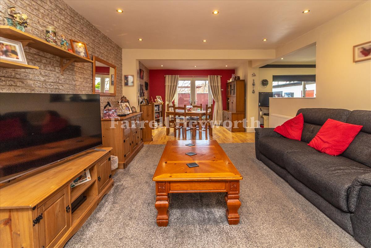 Open Plan Area image 2