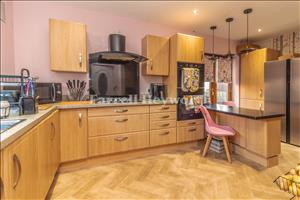 Breakfast Kitchen image 2