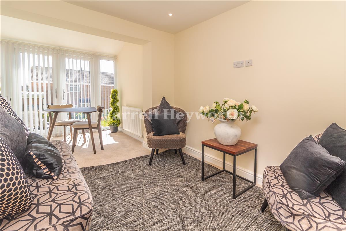 Sitting Room image 2