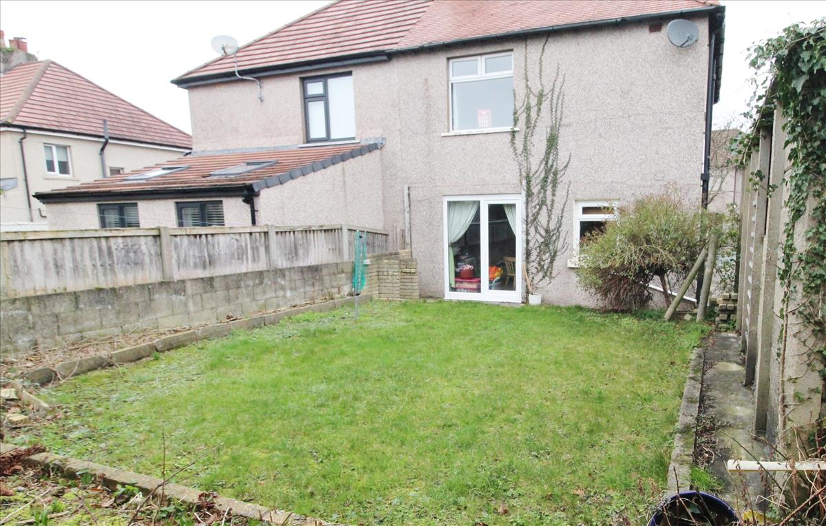 Hawthorn Rear External 2