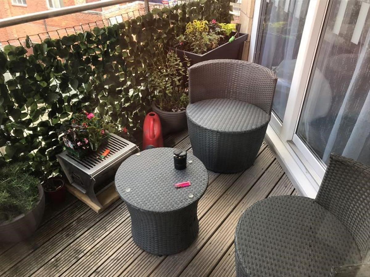 Balcony1