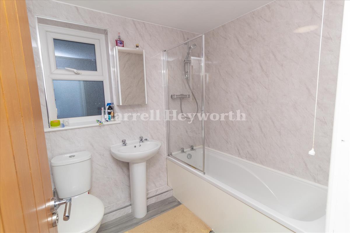 First Floor Bathroom