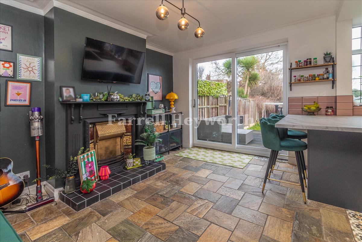 Open Plan Living image 2