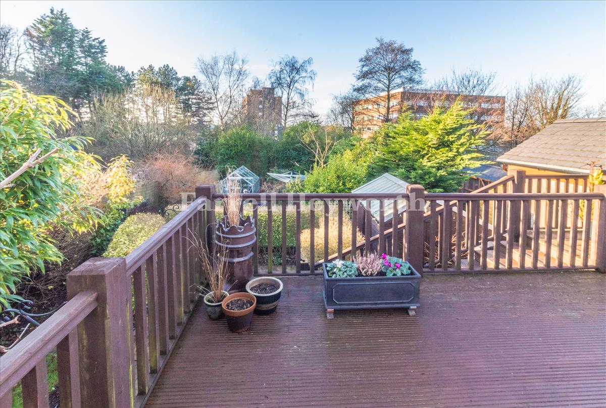 Decking Area image 2