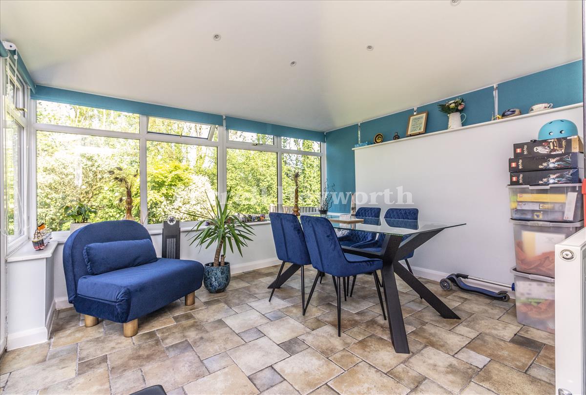 Conservatory view b
