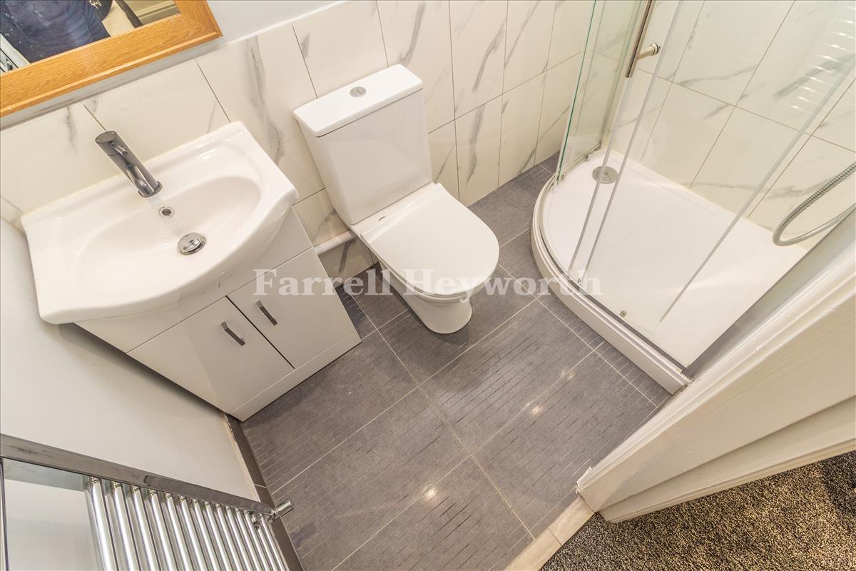 Flat 2 Bedroom 1 En Suite