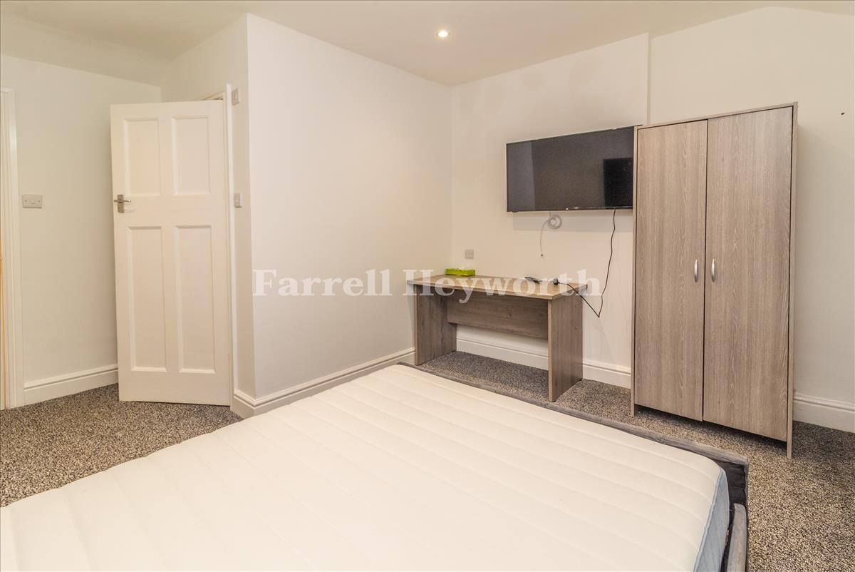 Flat 2 Bedroom 2