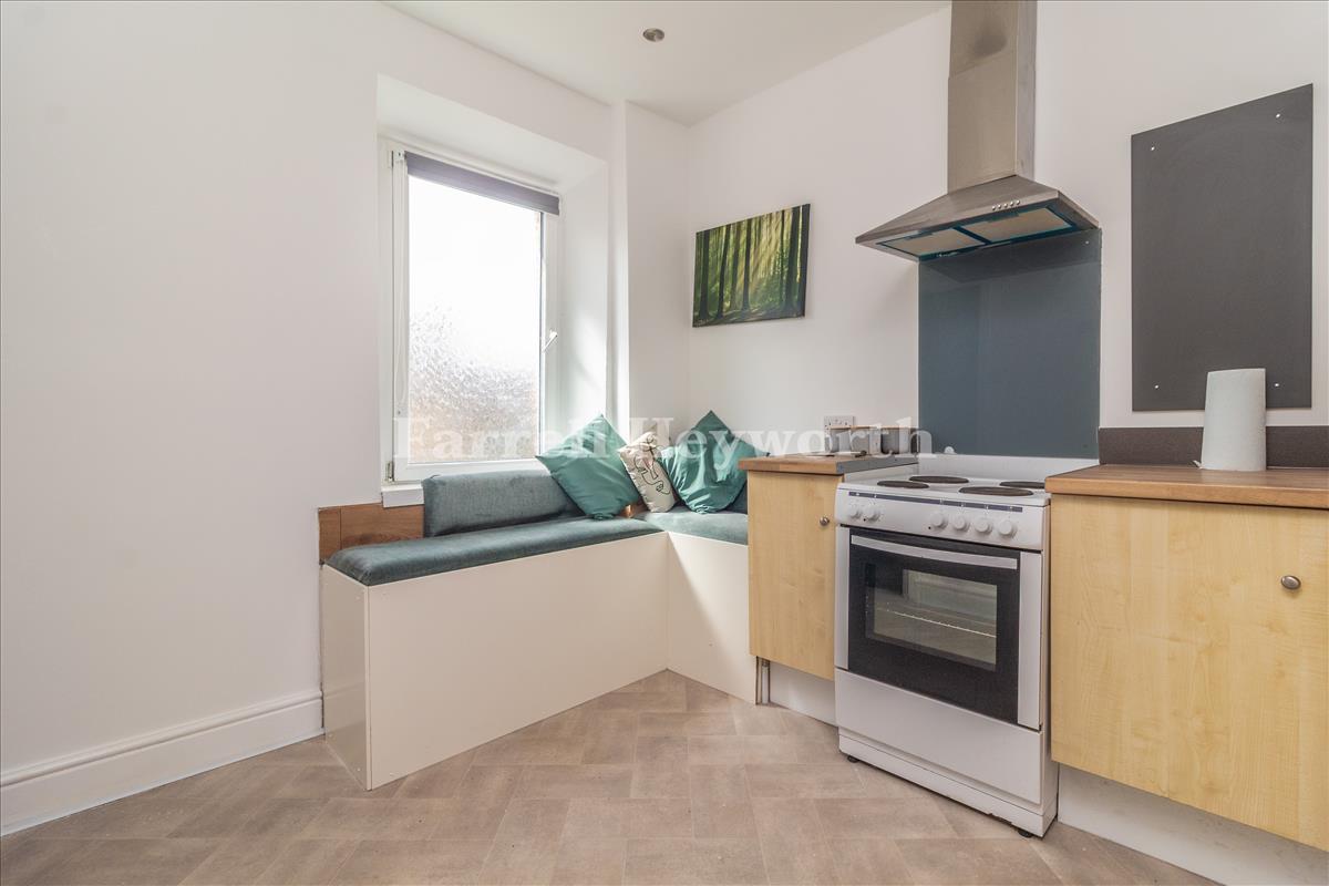 Flat 2 Kitchen