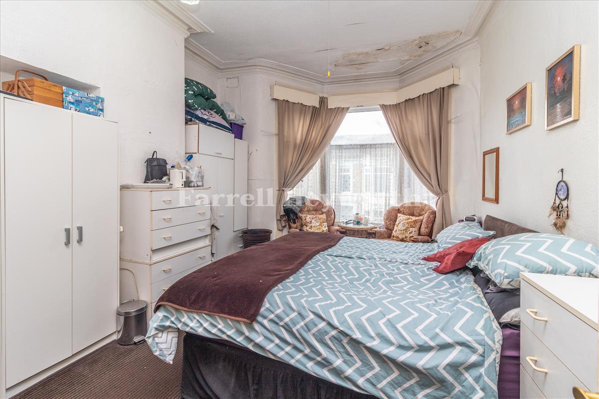 Front Double Bedroom