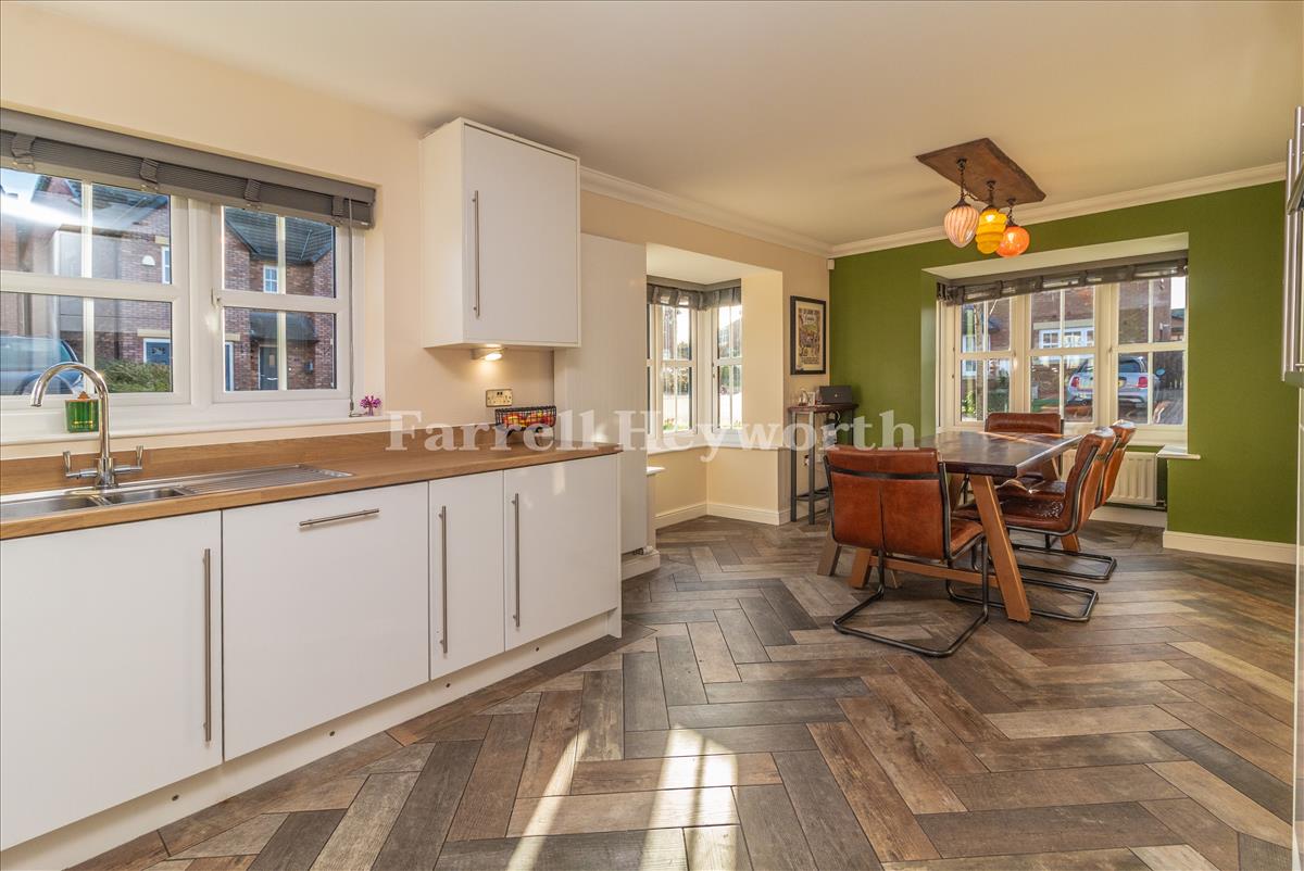 Kitchen Diner image 2