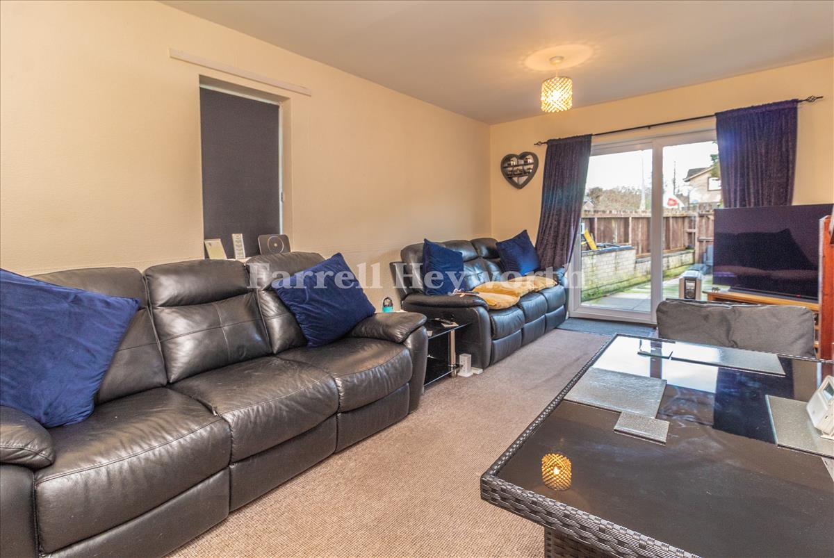 Lounge Diner image 3