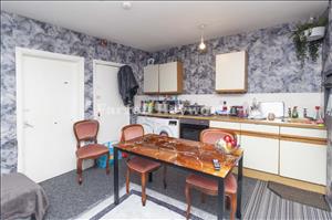 Flat 1 Open Plan Living 2