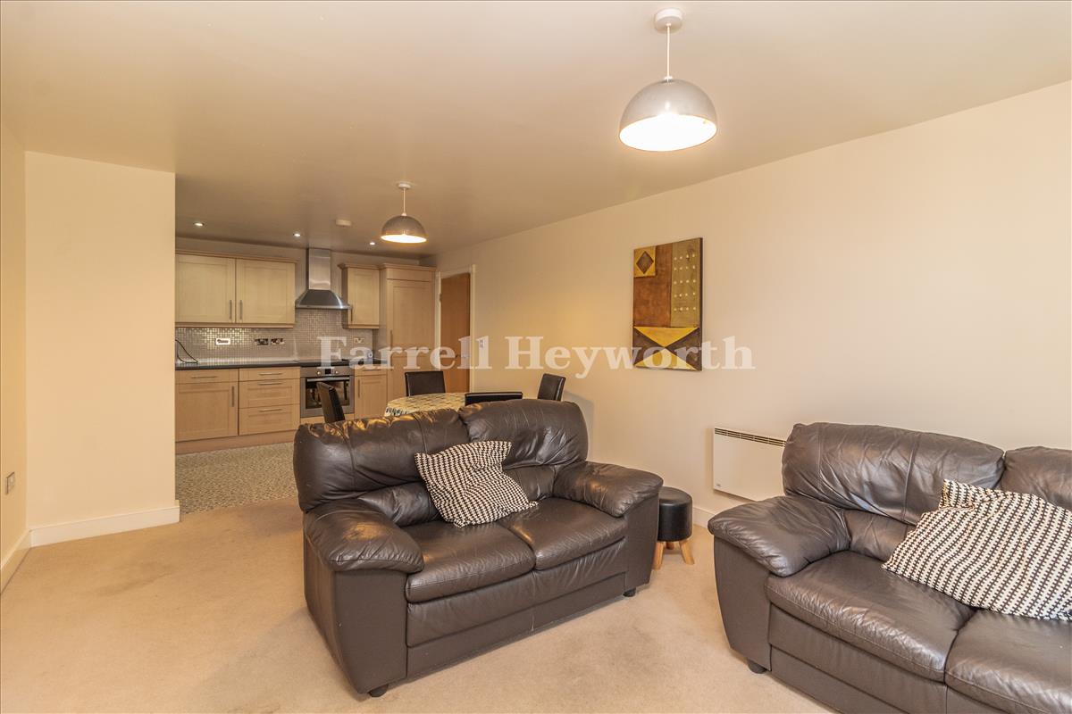 Open Plan Area image 4