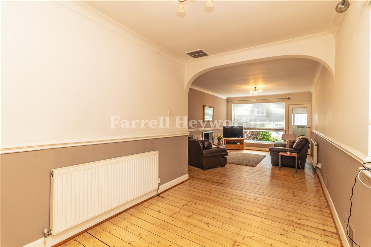 Lounge Diner image 3