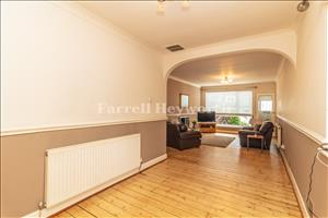 Lounge Diner image 3