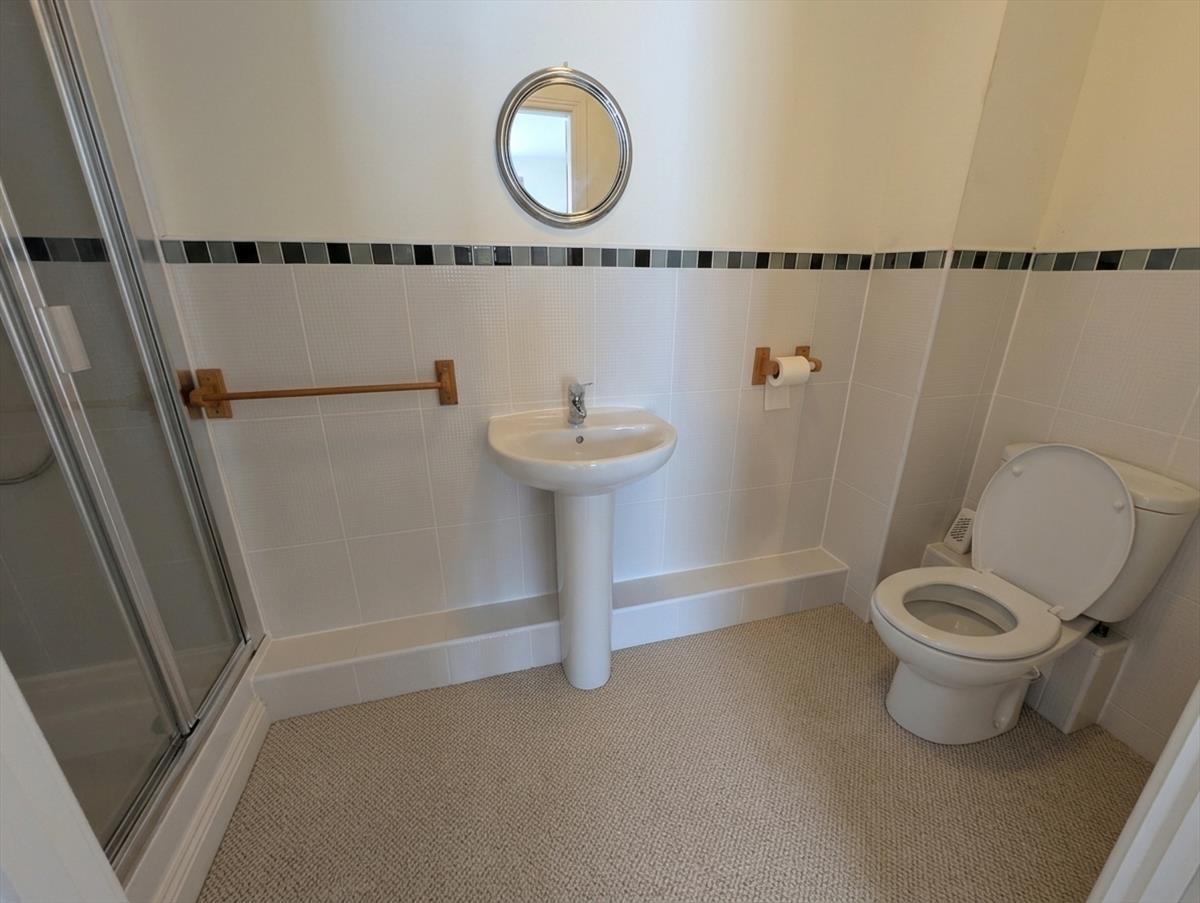 En Suite 2
