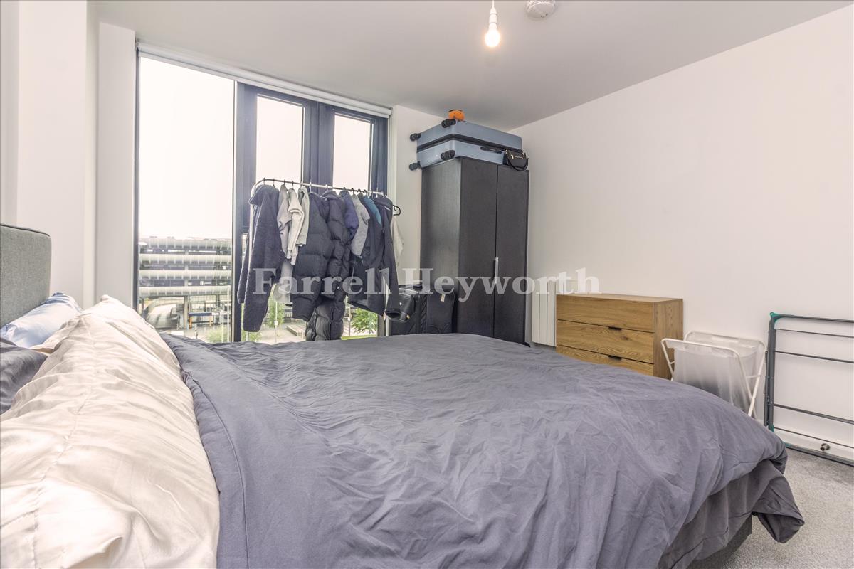 Bedroom zz