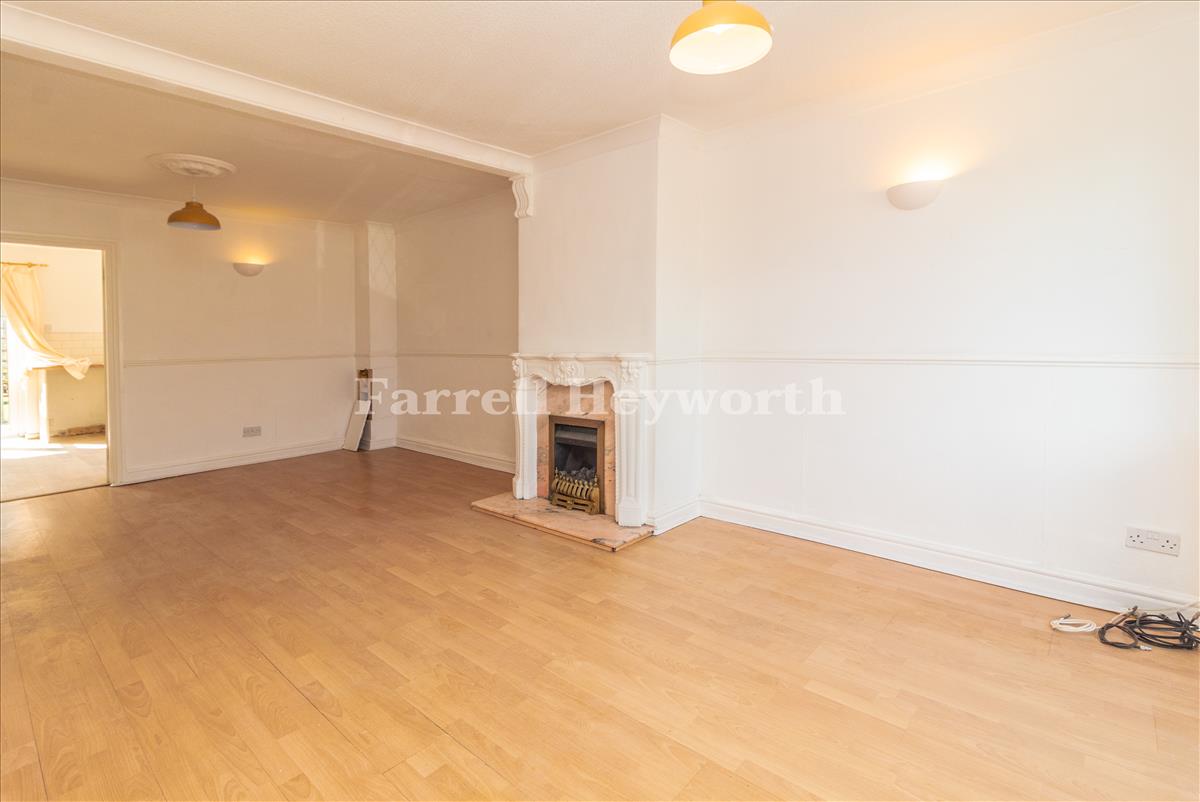 Lounge Diner image 2