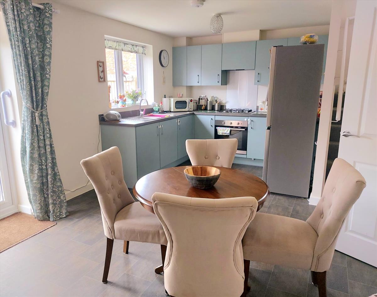Kitchen 2