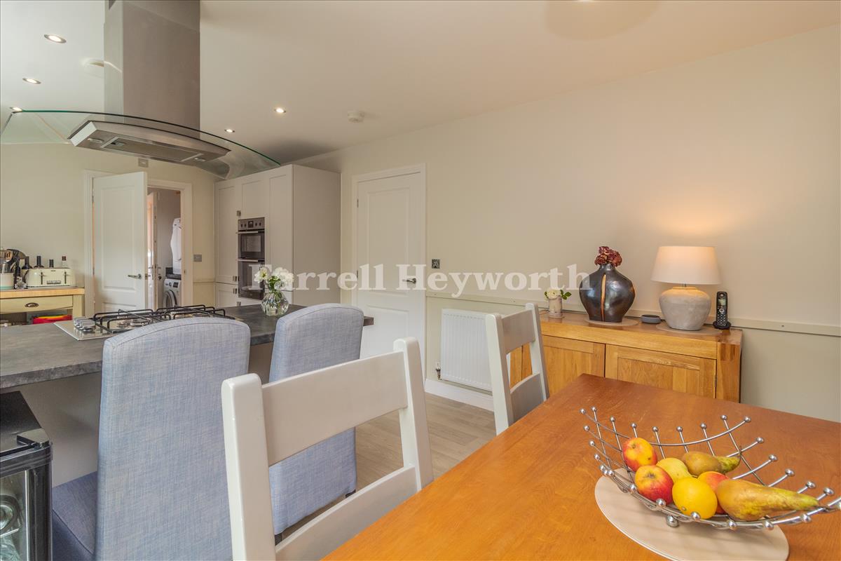 Kitchen image 2