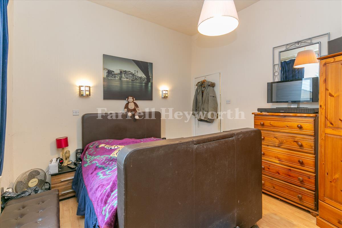 Ground floor flat bedroom