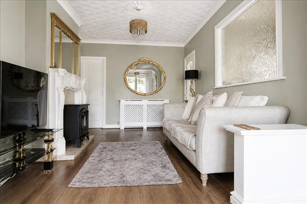 21 michaelson living room