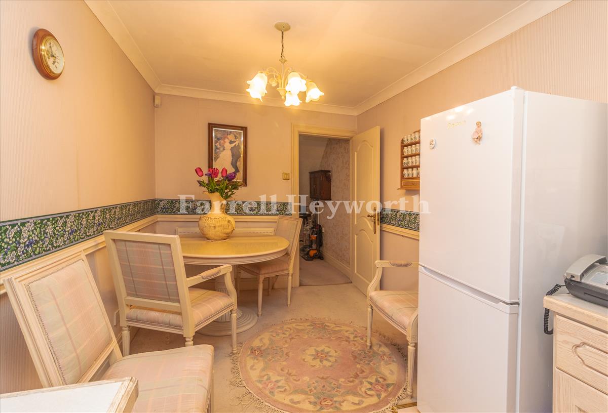 Dining Area image 2
