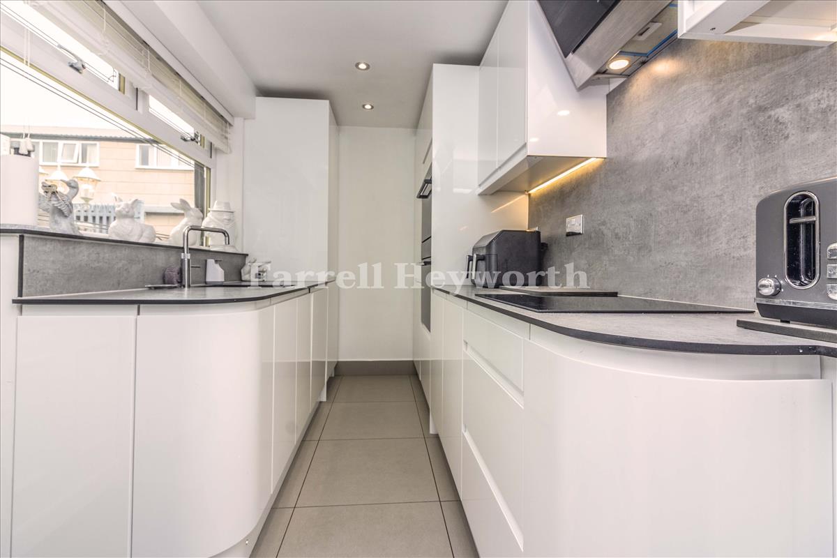 Kitchen c