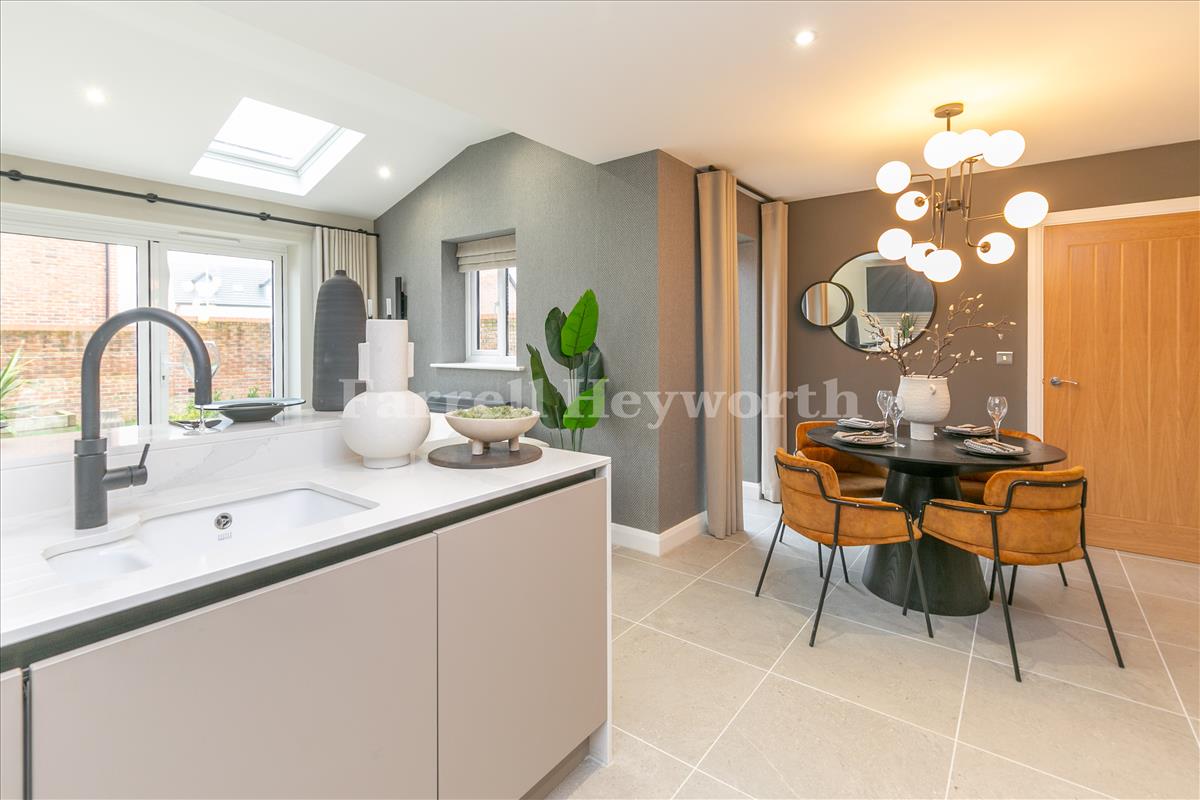 Kitchen diner family room view 3