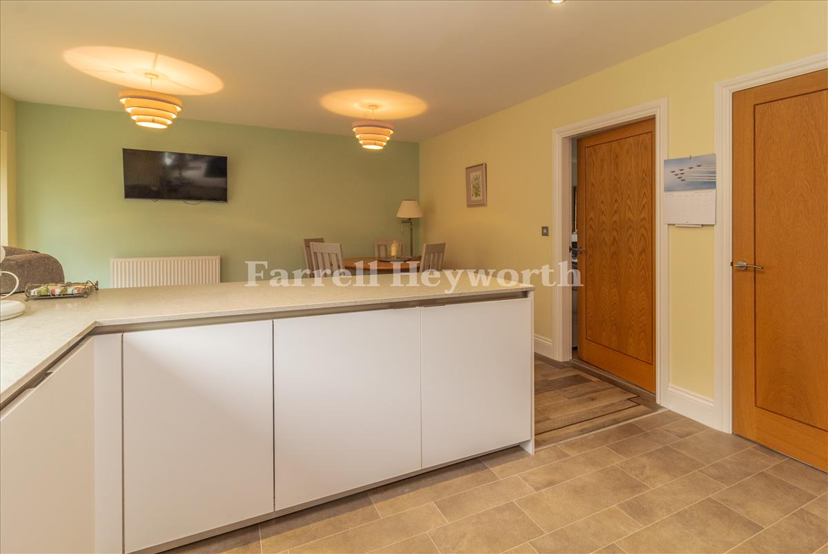 Kitchen Diner New image 2