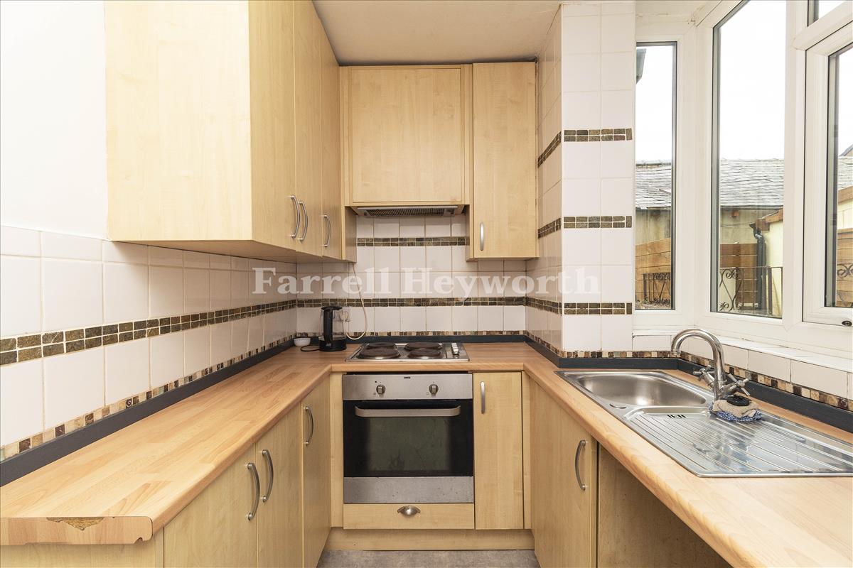 Flat 1 kitchen
