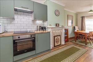 Kitchen Diner image 2