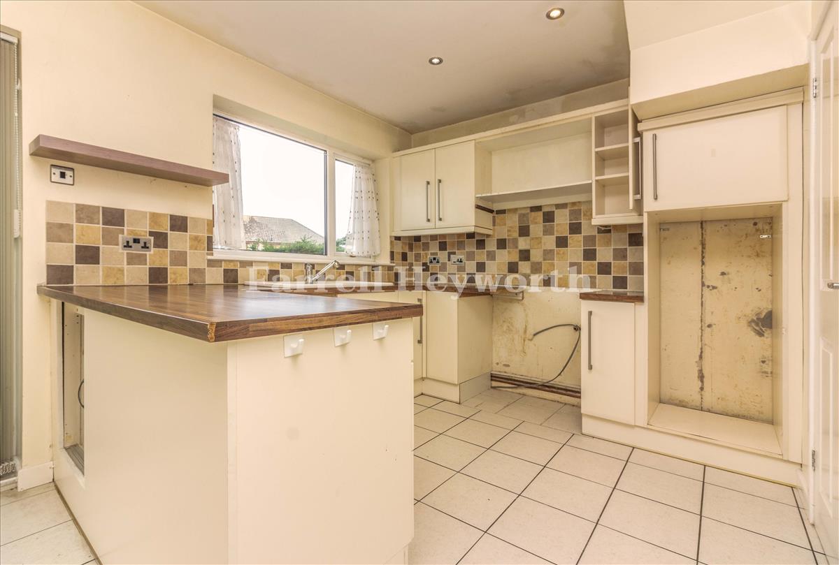 Kitchen b
