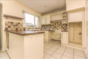 Kitchen b